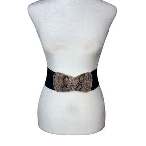 BCBG MAXAZRIA Snakeskin Wide Statement Belt Women’s Leather Stretchy Black Small